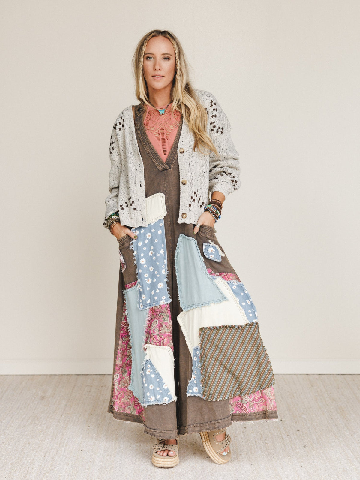 Mountain Views Cardigan - Oatmeal