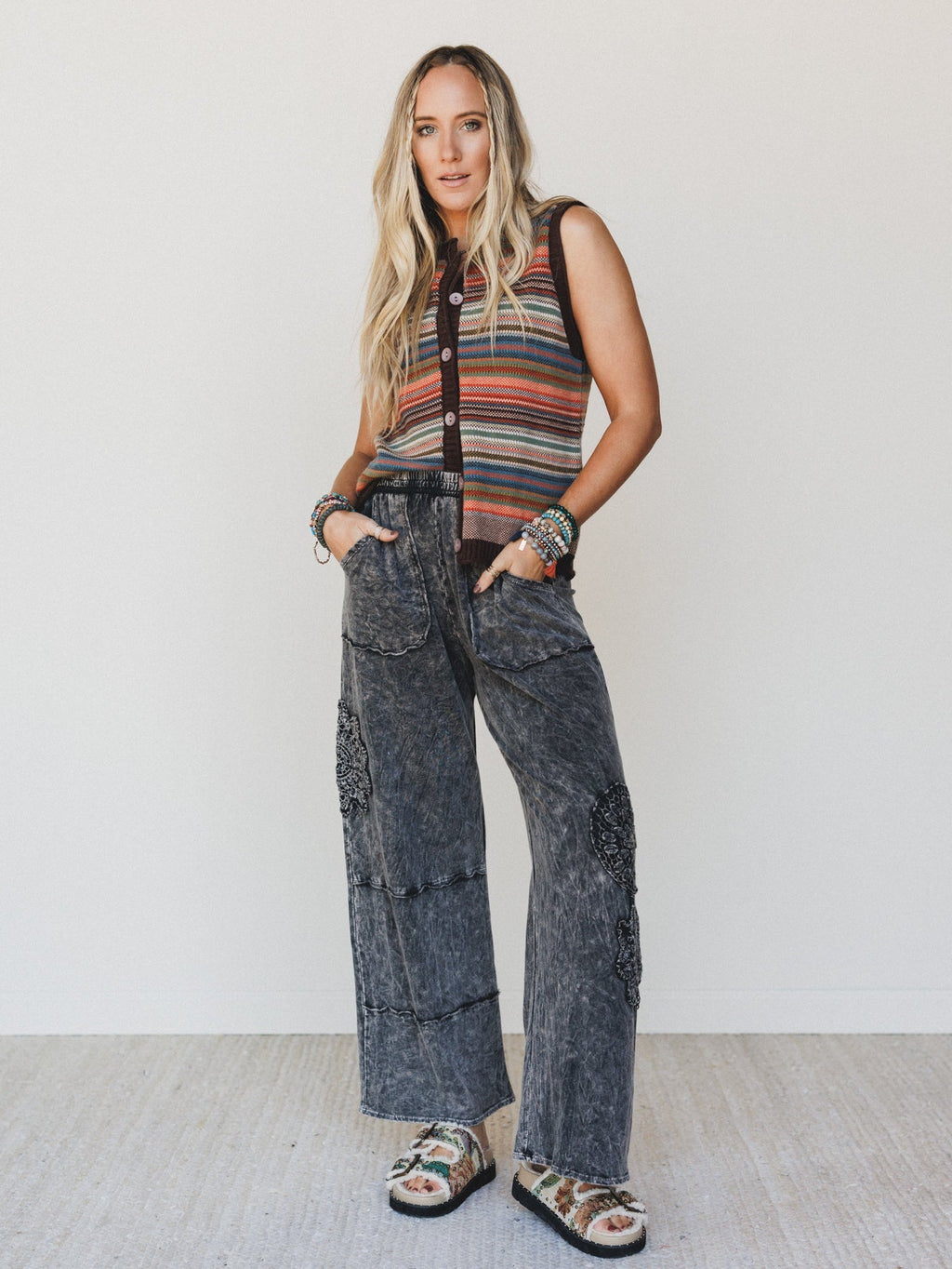 Meadow Moonrise Sweater - Brown