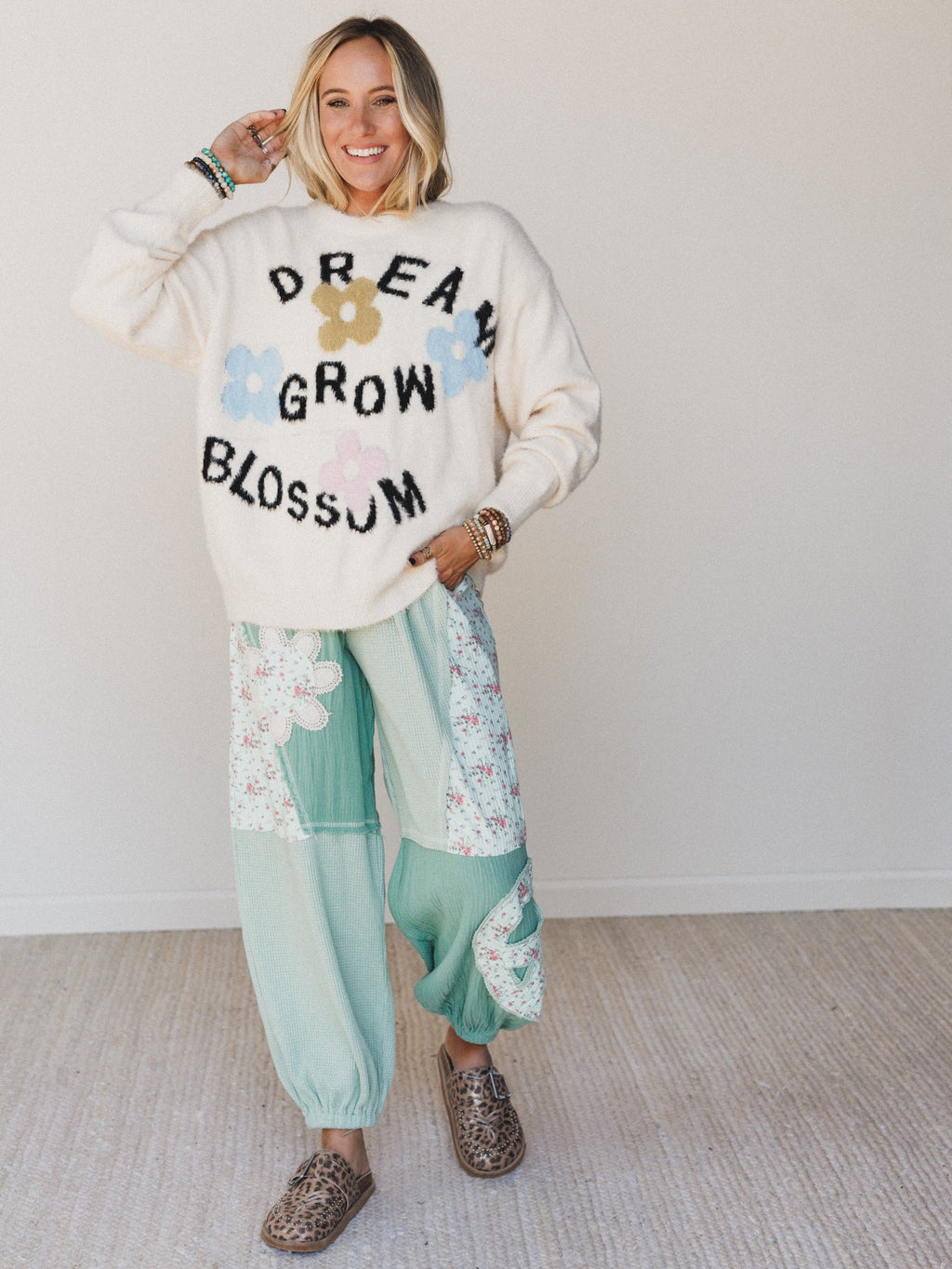 Mantra Song Oversized Sweater - Cream
