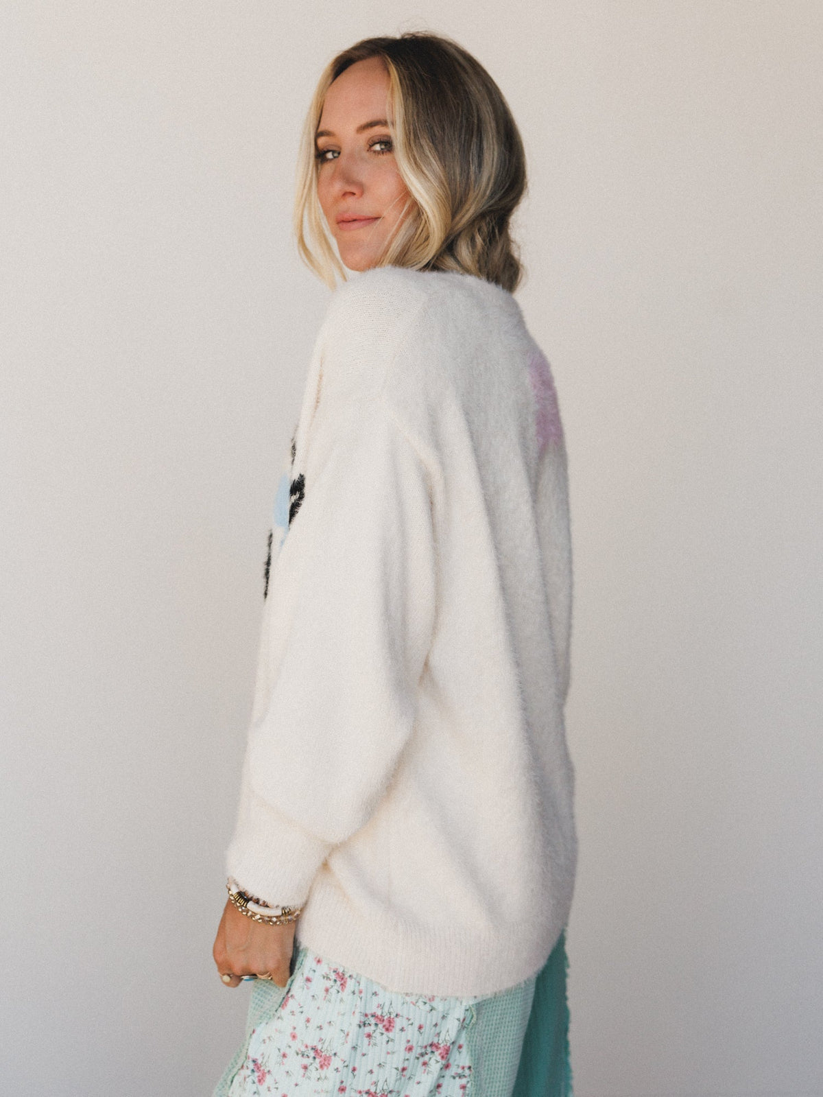 Mantra Song Oversized Sweater - Cream