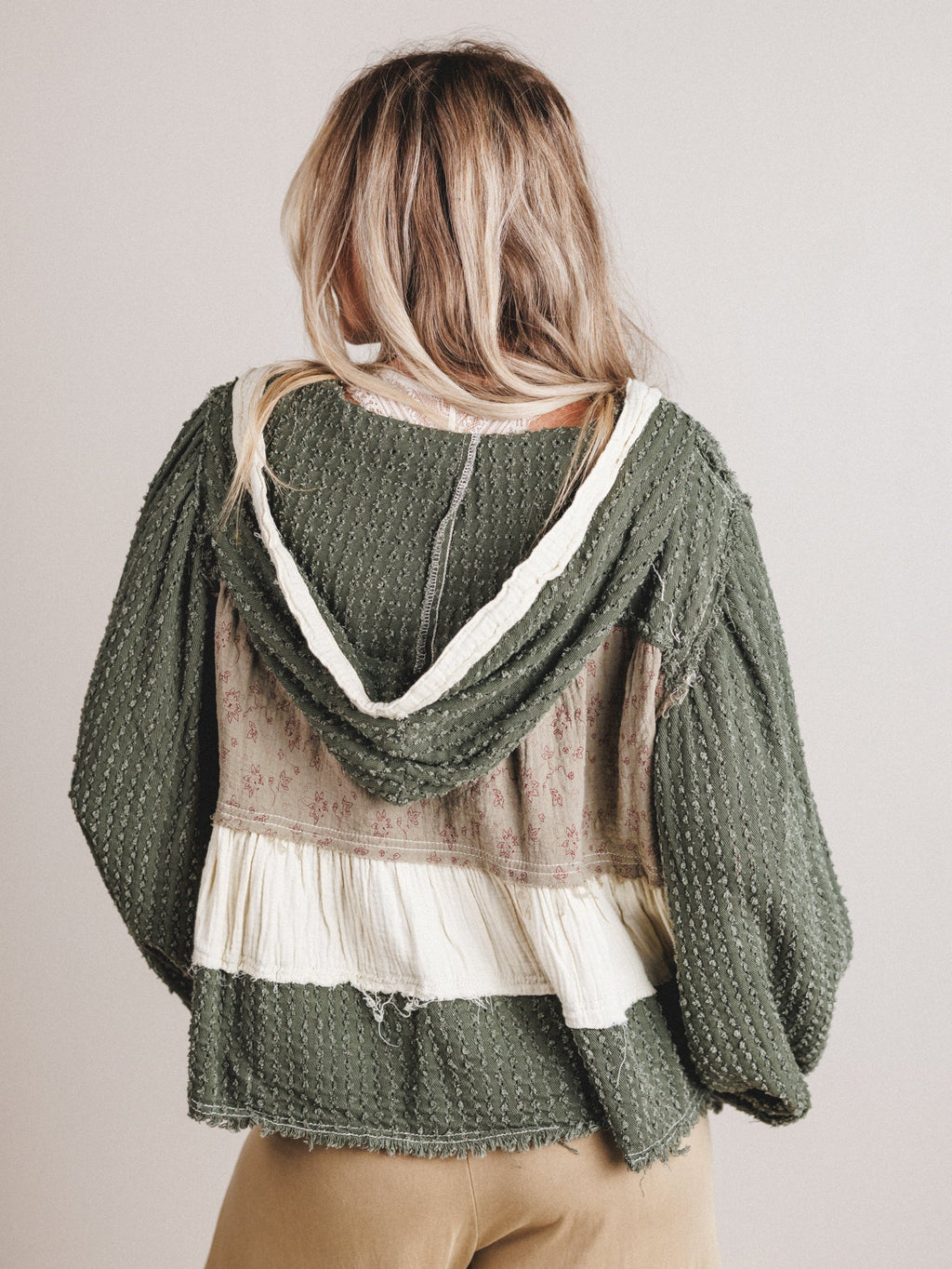 Peace Beam Top - Olive