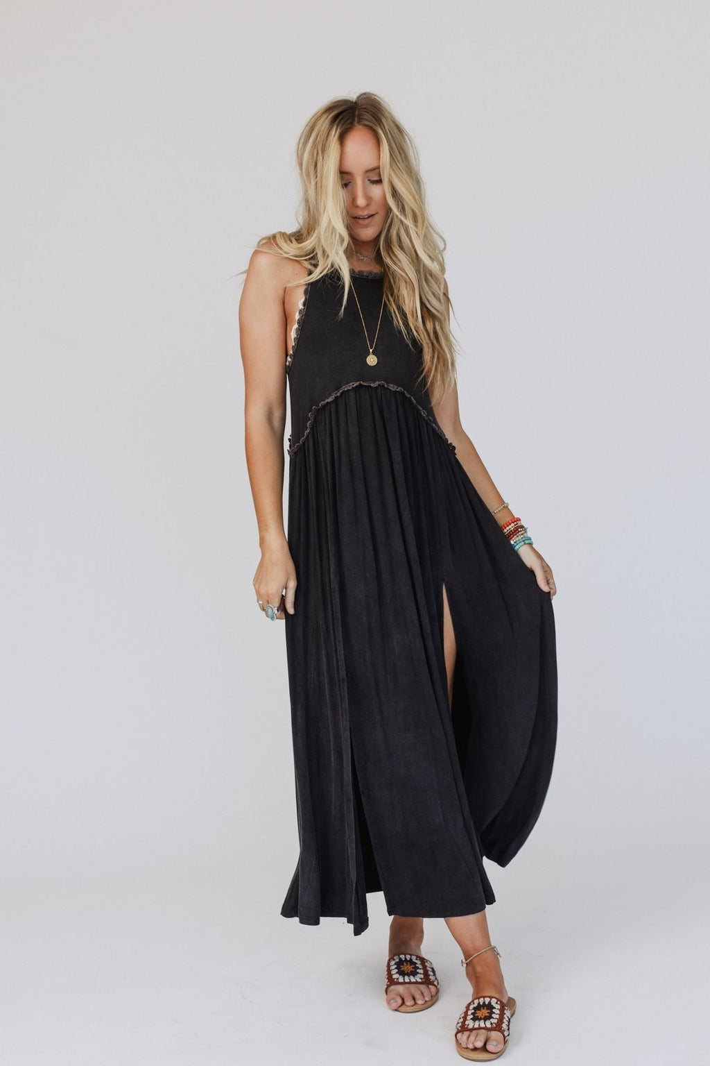 Daisy Chain Maxi Dress - Black